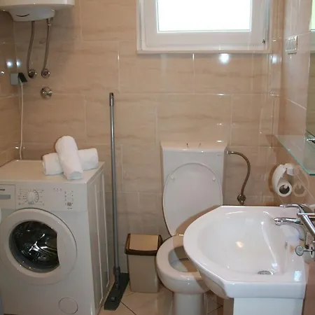 Daire - 40m From The