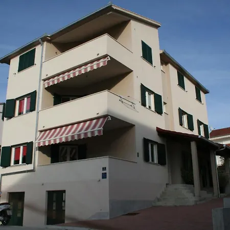 Apartment Apartments Central Trogir